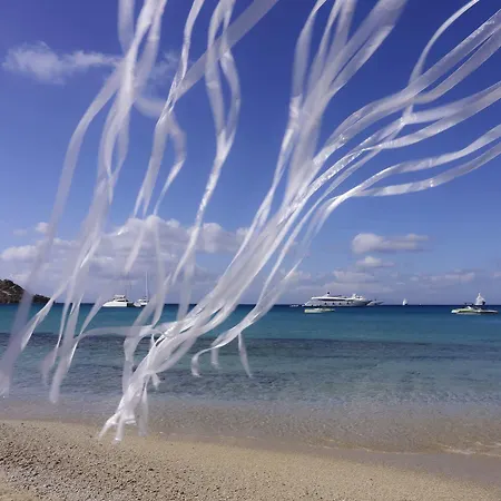 Mykonos Palace Szálloda Platísz Jalósz