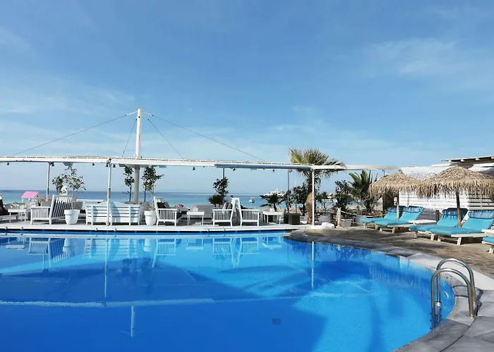 Mykonos Palace מלון פלאטיס יאלוס